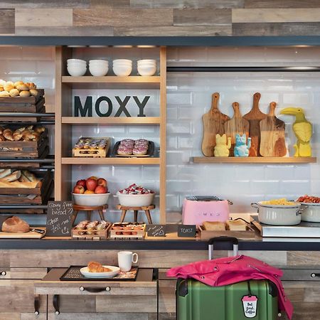Moxy Rapperswil Hotel Buitenkant foto