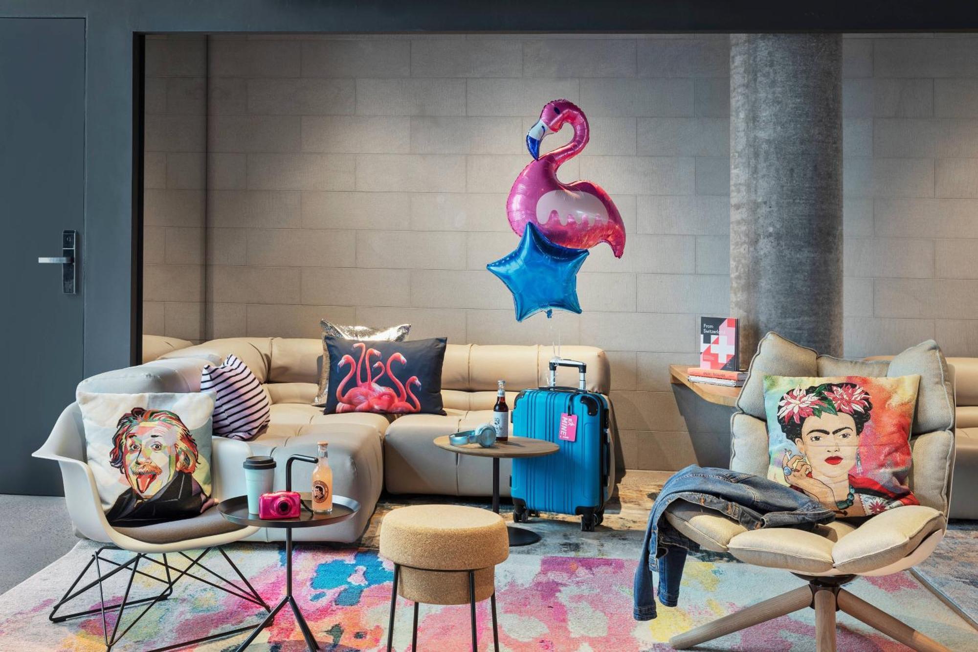 Moxy Rapperswil Hotel Buitenkant foto
