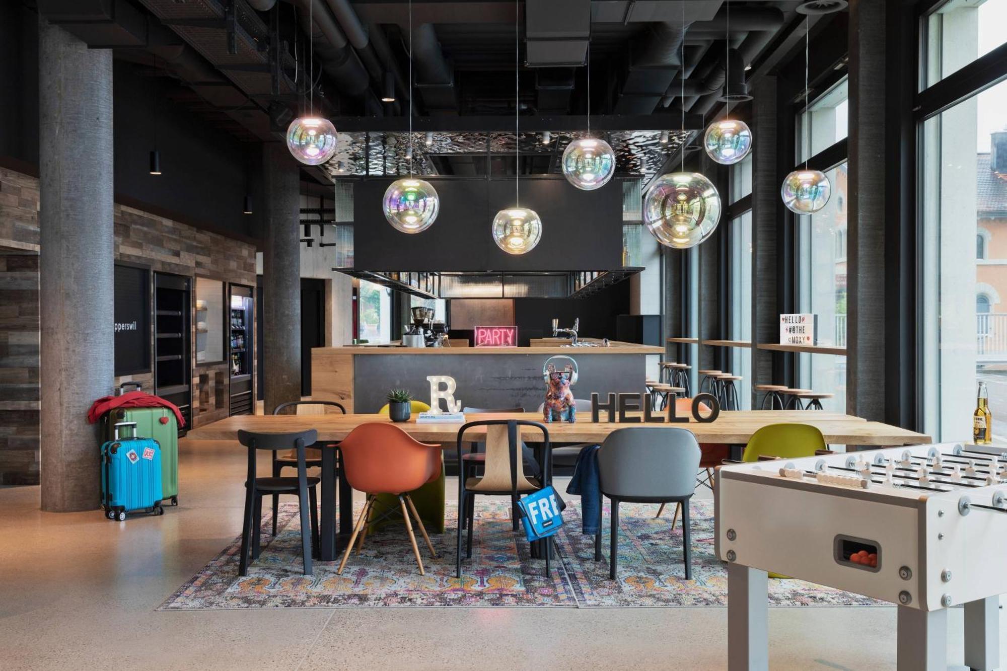 Moxy Rapperswil Hotel Buitenkant foto