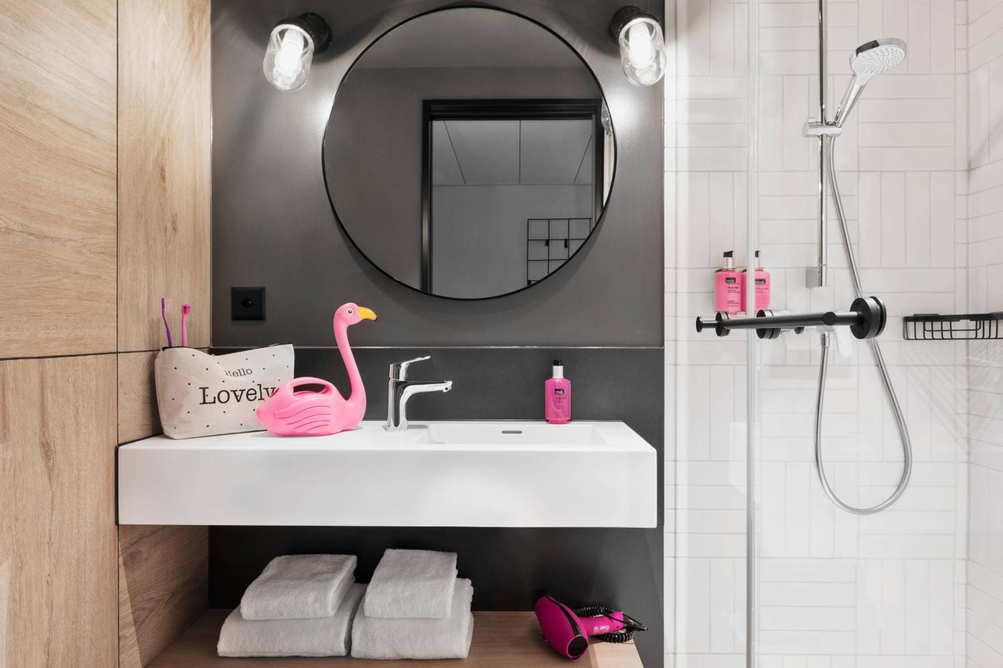 Moxy Rapperswil Hotel Buitenkant foto