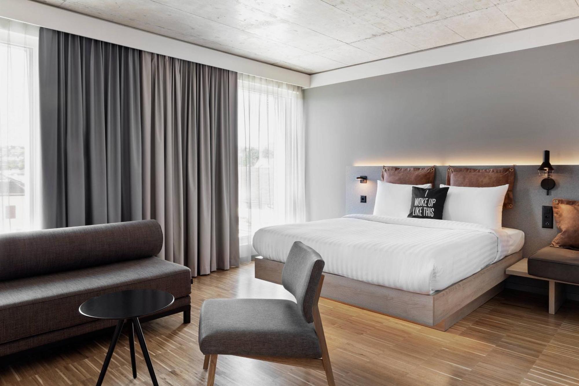 Moxy Rapperswil Hotel Buitenkant foto