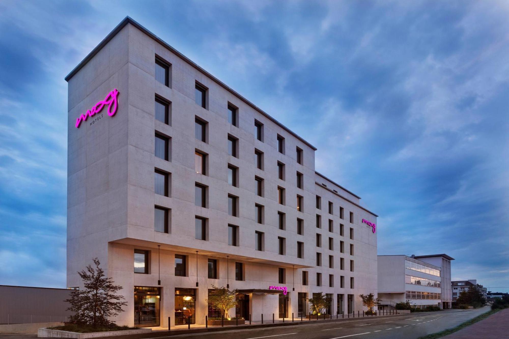 Moxy Rapperswil Hotel Buitenkant foto