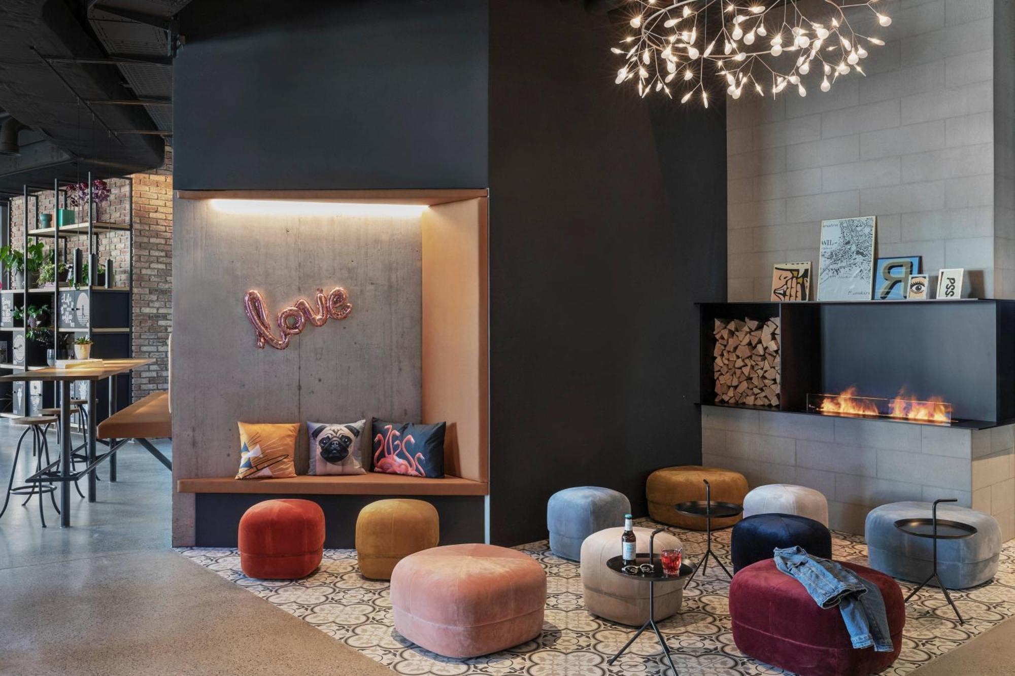 Moxy Rapperswil Hotel Buitenkant foto